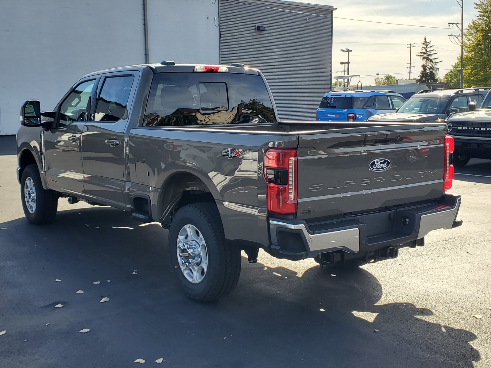 New 2027 Ford F-350SD XLT Truck