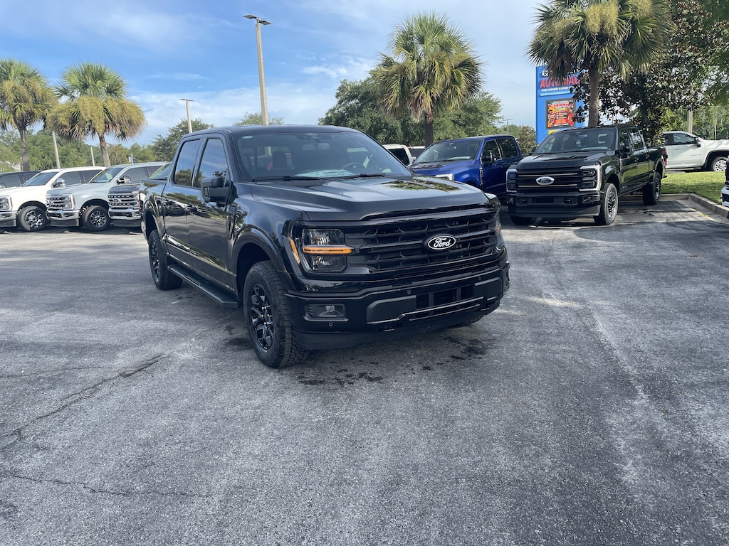 New 2026 Ford F-150 XLT Truck SuperCrew Cab