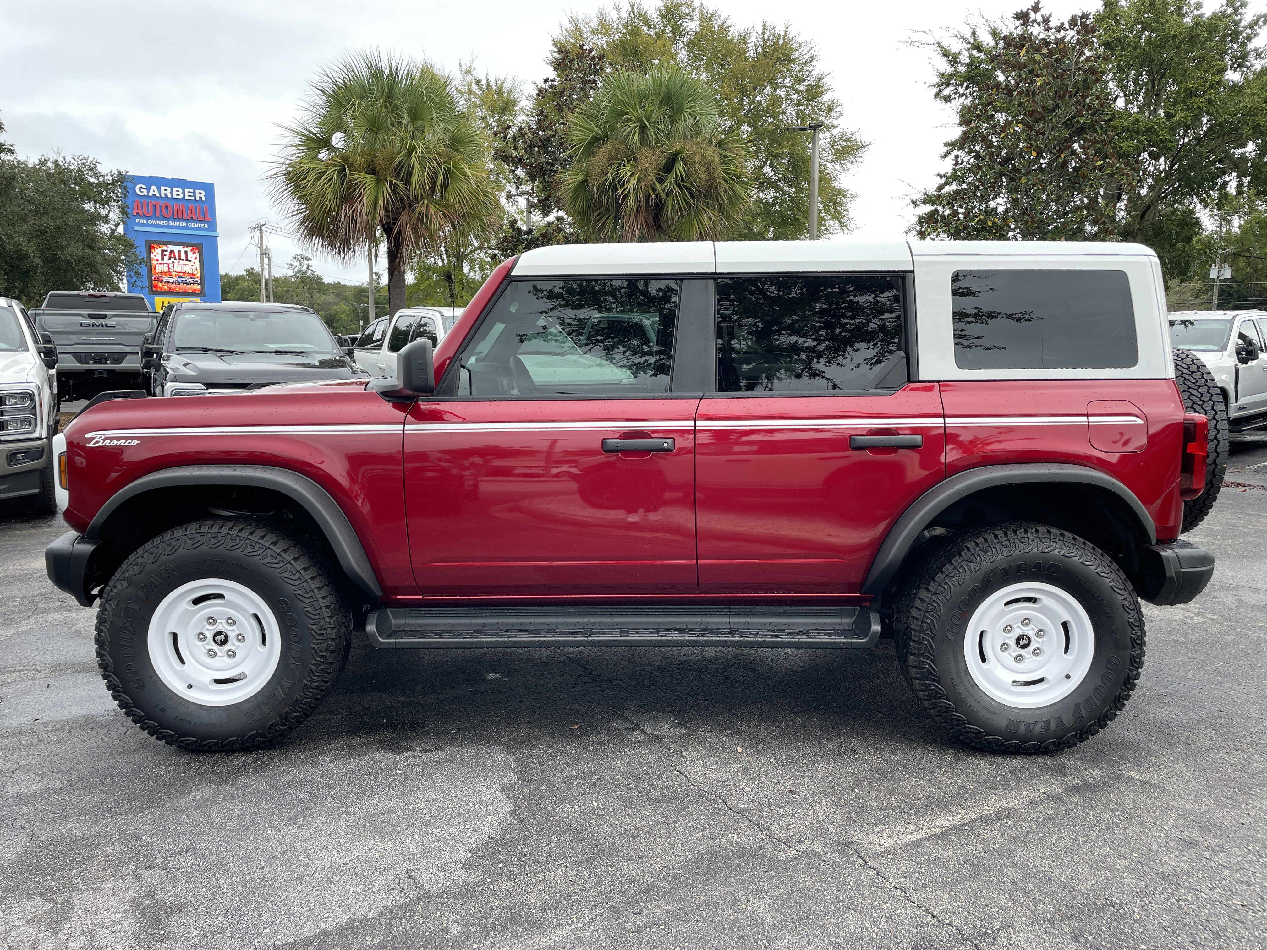 New 2026 Ford Bronco Heritage Edition SUV
