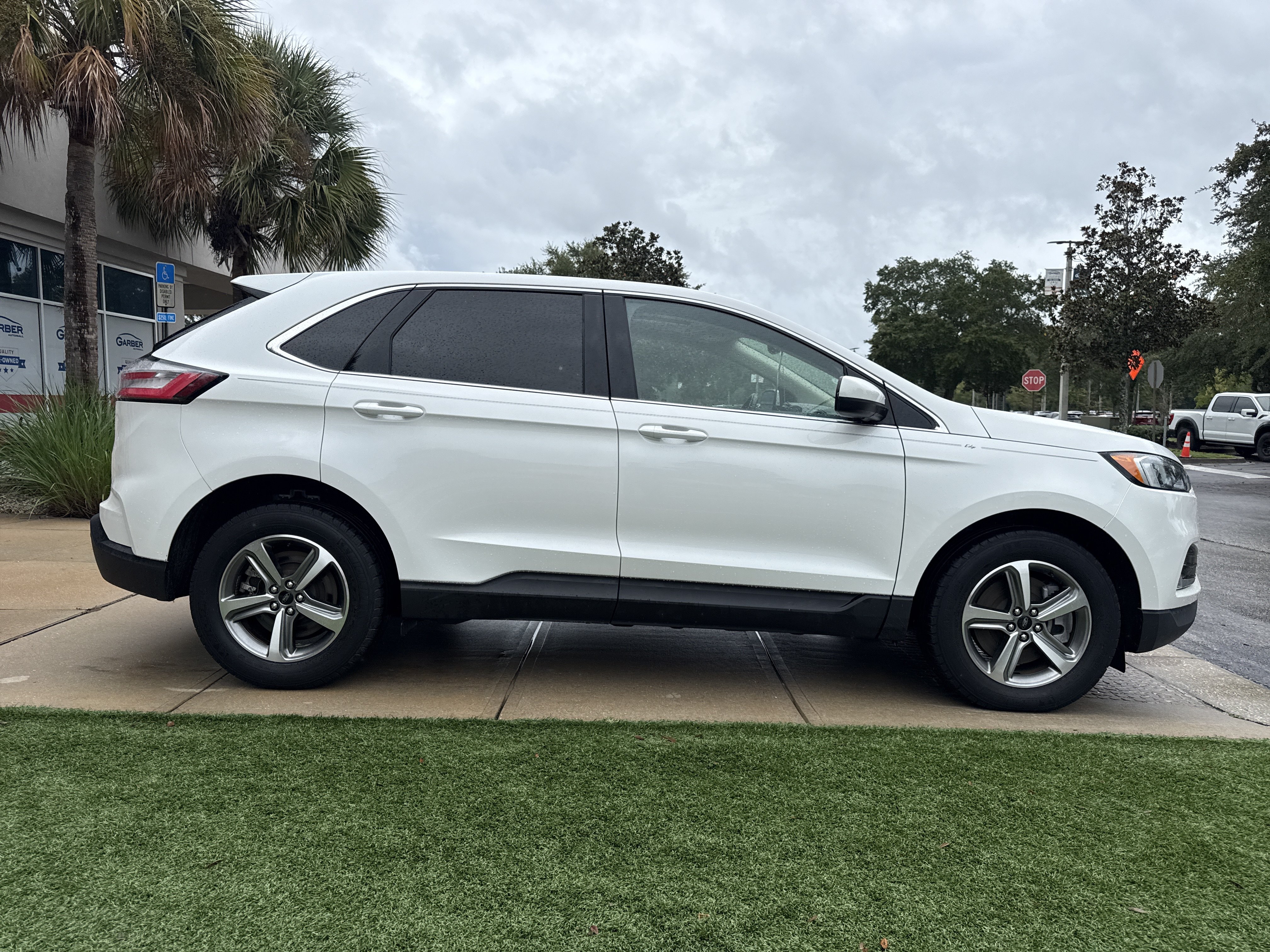 Certified 2024 Ford Edge SEL SUV