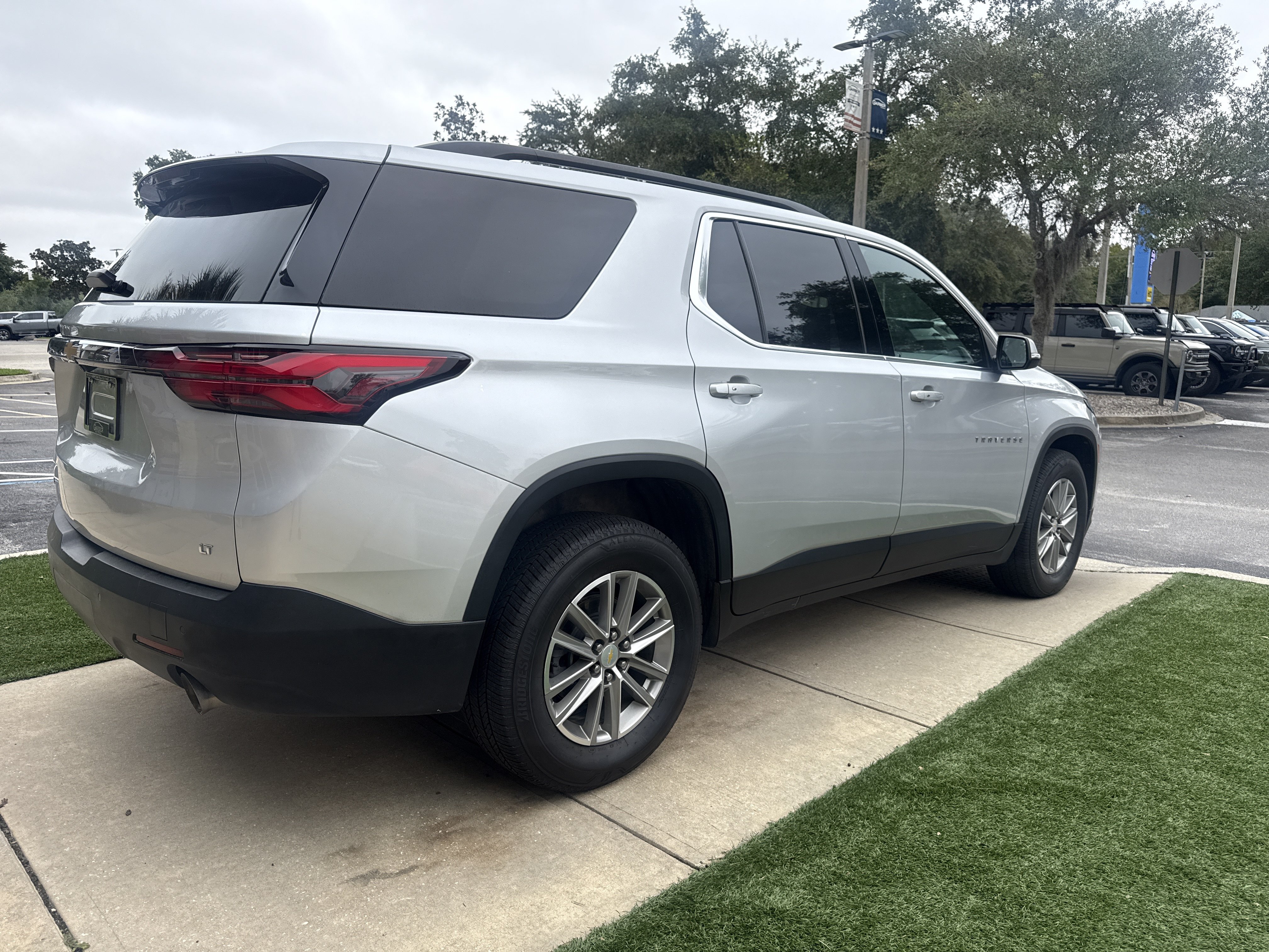 Certified 2022 Chevrolet Traverse LT Leather SUV