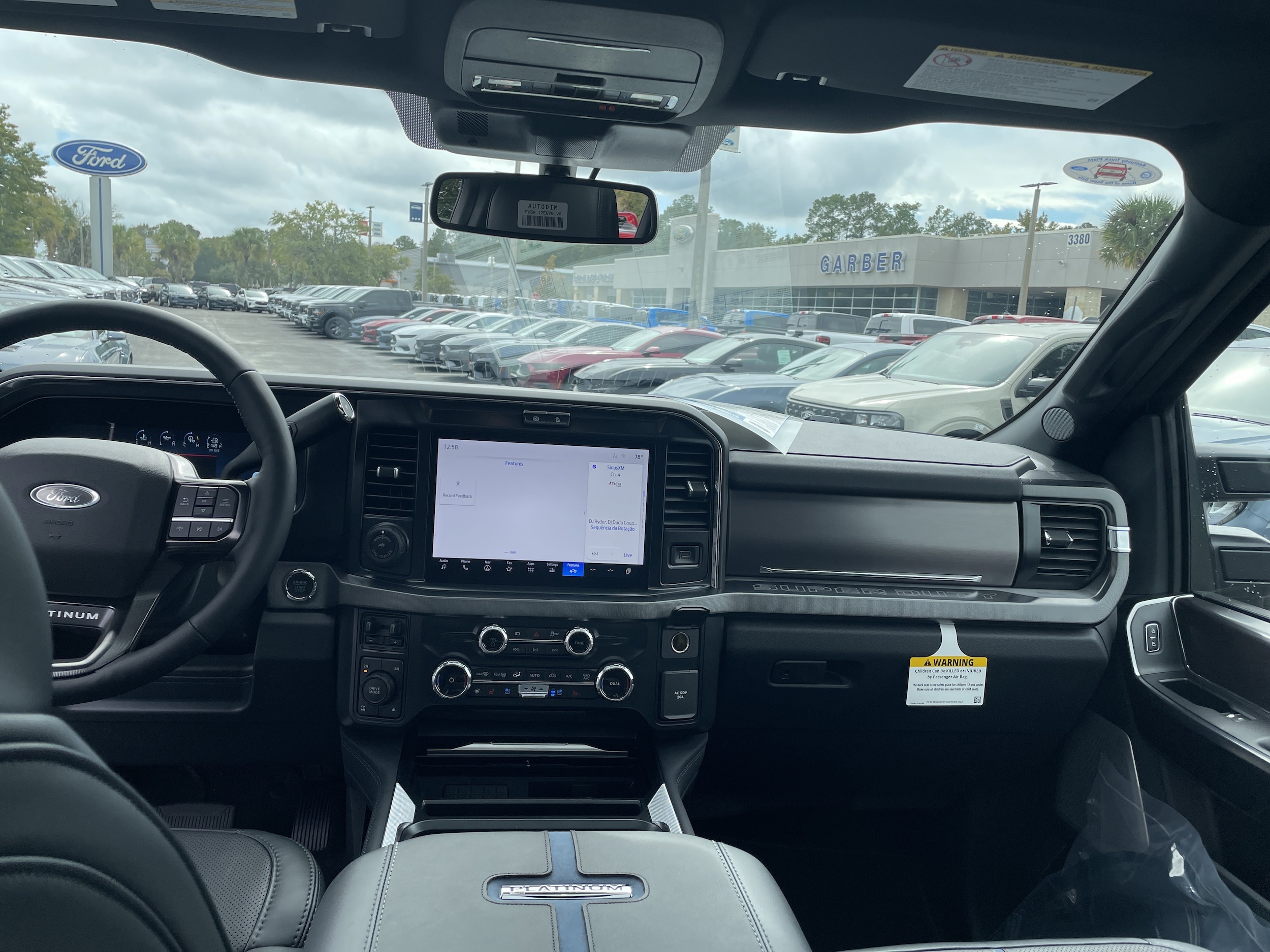 2026 Ford F-350 Super Duty Platinum - Photo 38