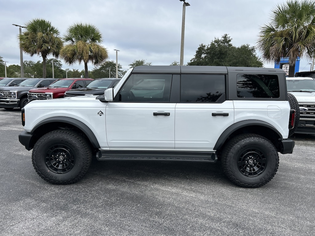 New 2026 Ford Bronco Outer Banks SUV