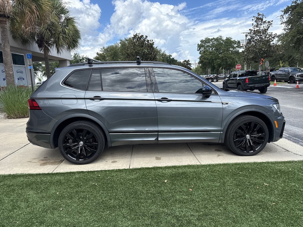 Certified 2020 Volkswagen Tiguan 2.0T SE R-Line Black SUV