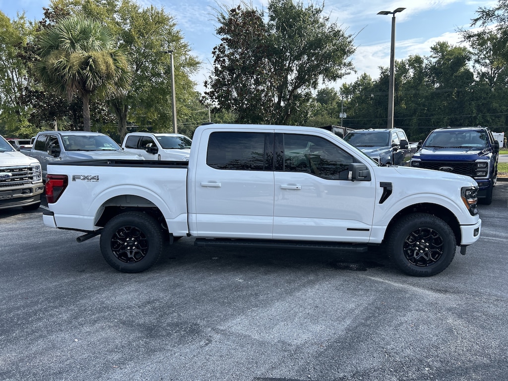 New 2026 Ford F-150 XLT Truck SuperCrew Cab