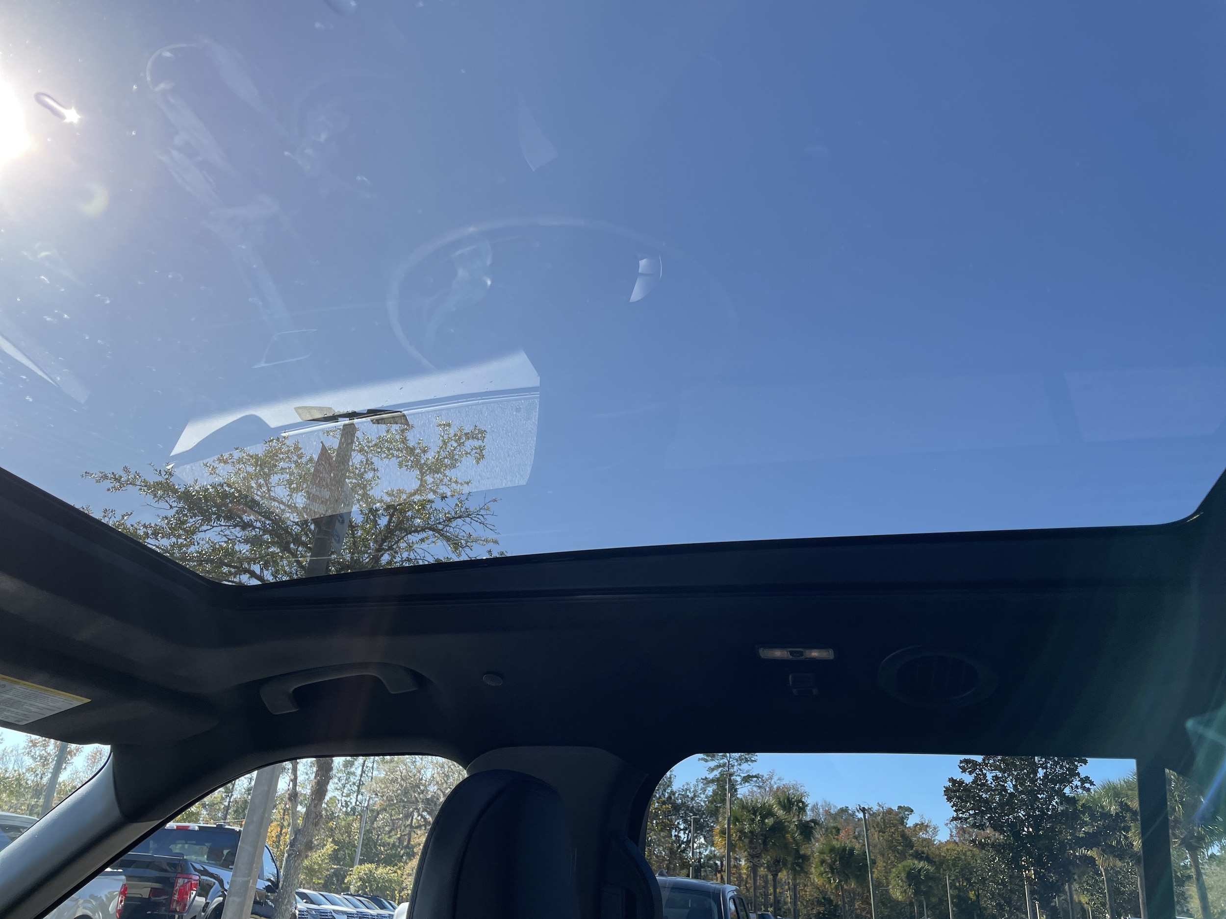 2026 Ford Explorer Platinum - Photo 35