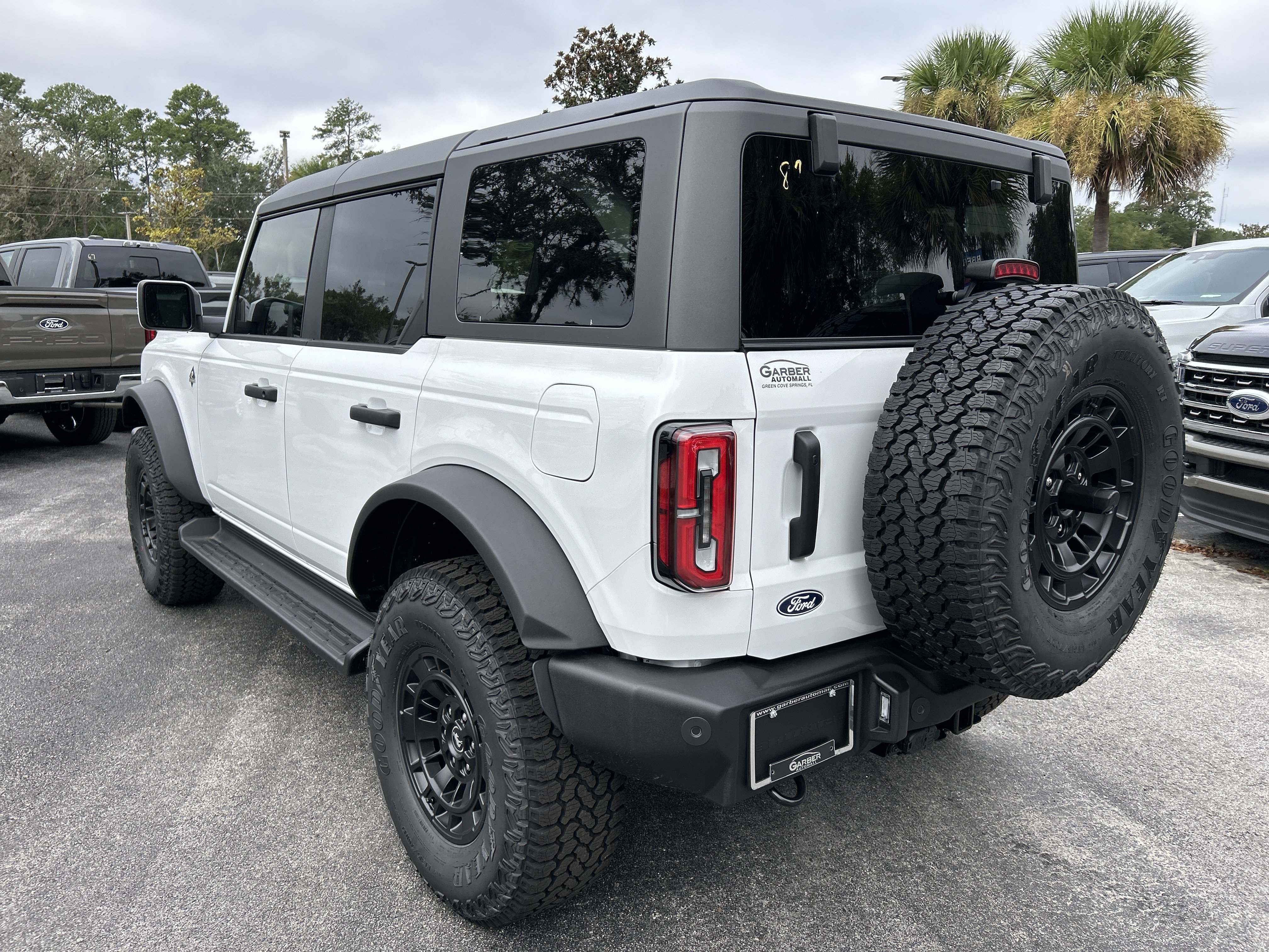 New 2026 Ford Bronco Outer Banks SUV