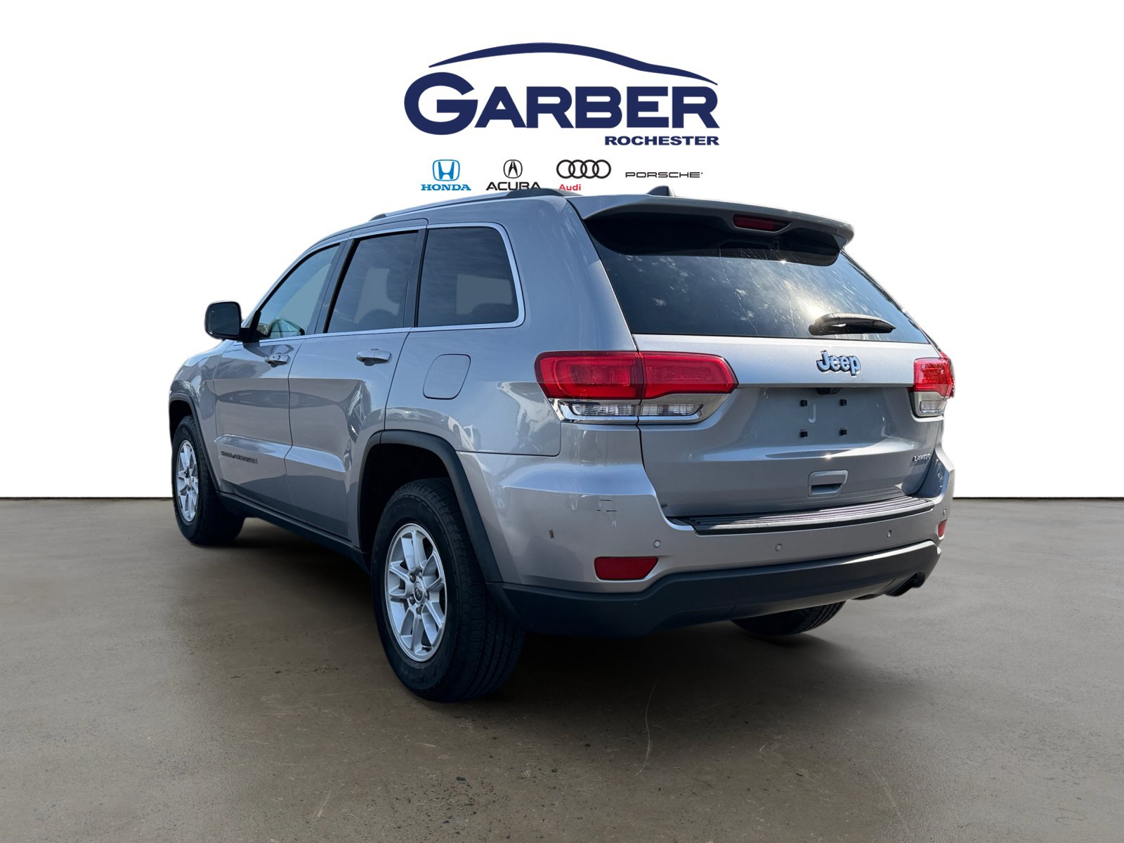 Used 2019 Jeep Grand Cherokee Laredo E SUV
