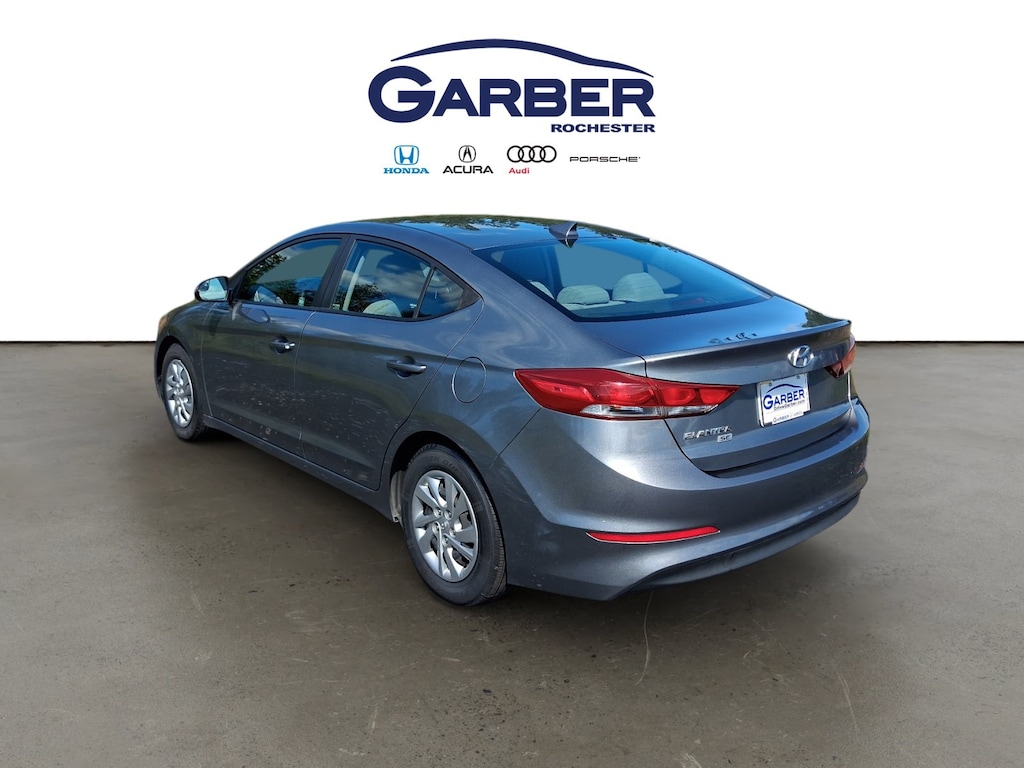 Used 2017 Hyundai Elantra SE Sedan