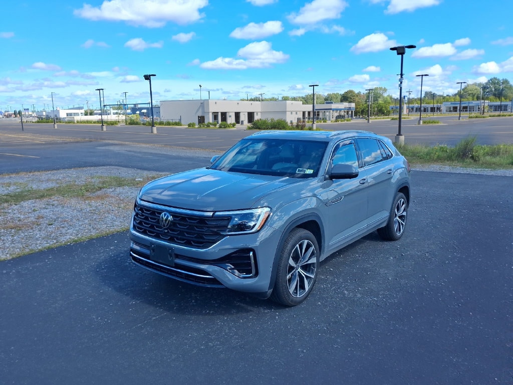 Used 2024 Volkswagen Atlas Cross Sport 2.0T SEL Premium R-Line SUV