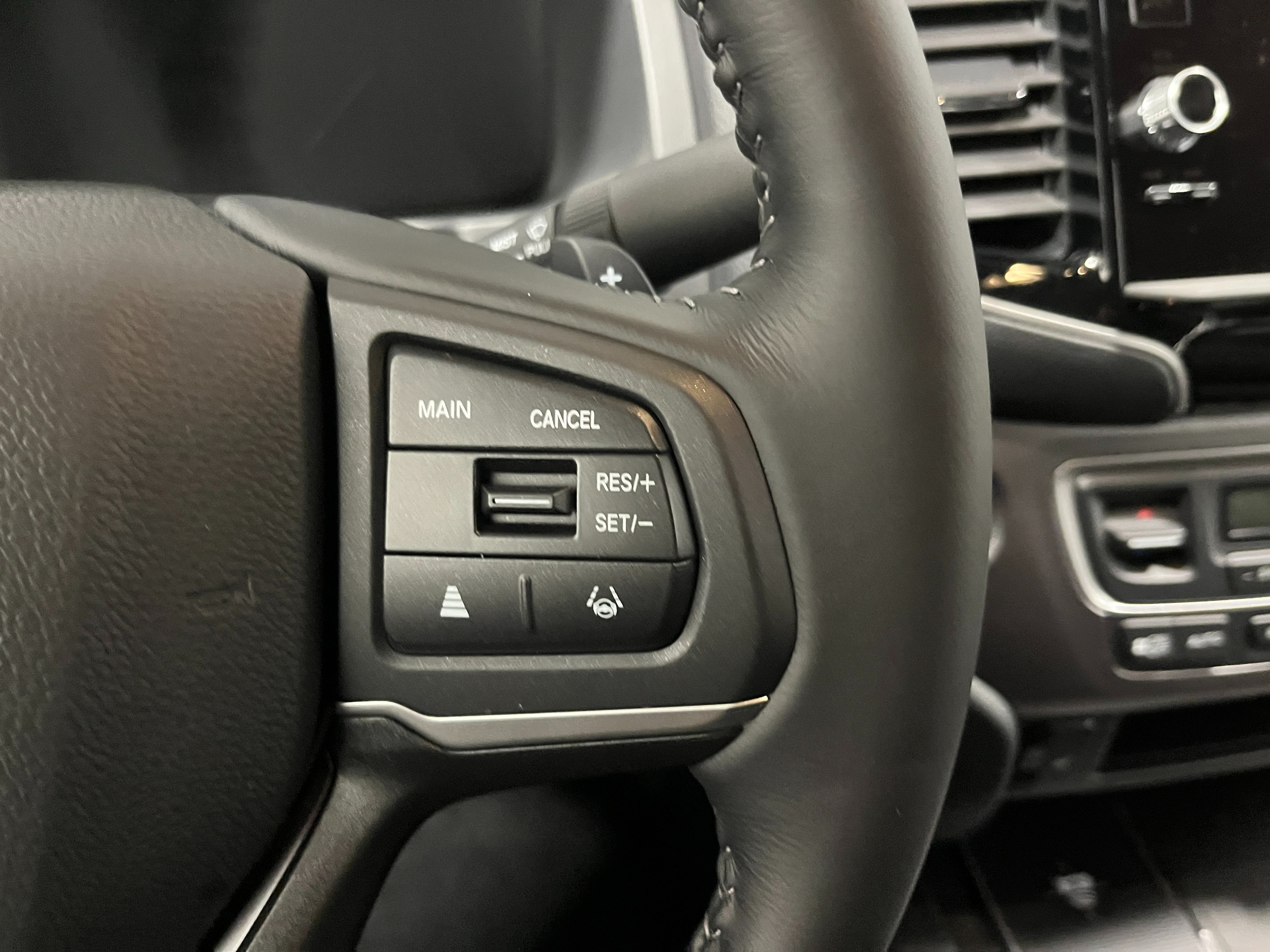 2026 Honda Ridgeline RTL - Photo 16