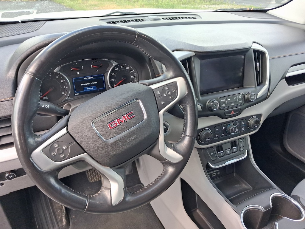 Used 2018 GMC Terrain SLT SUV