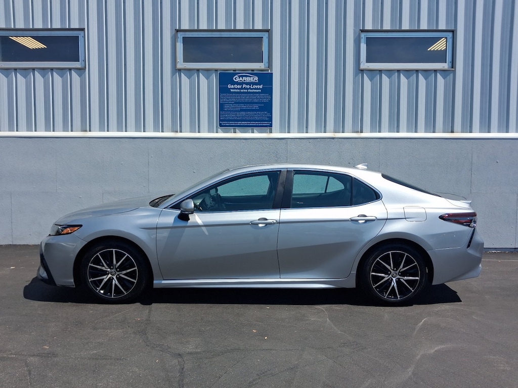 Used 2024 Toyota Camry SE Sedan