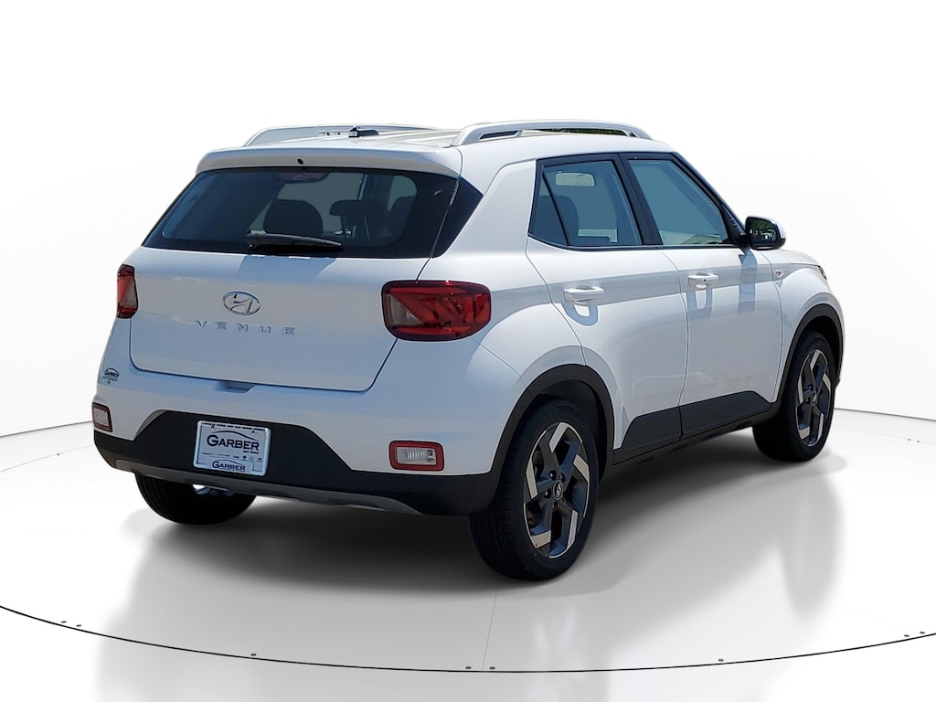 New 2026 Hyundai Venue SEL SUV