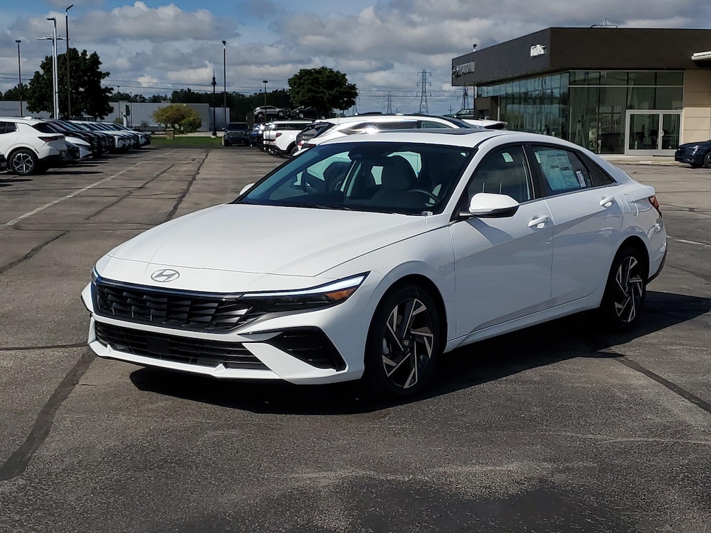 New 2026 Hyundai Elantra Limited Sedan