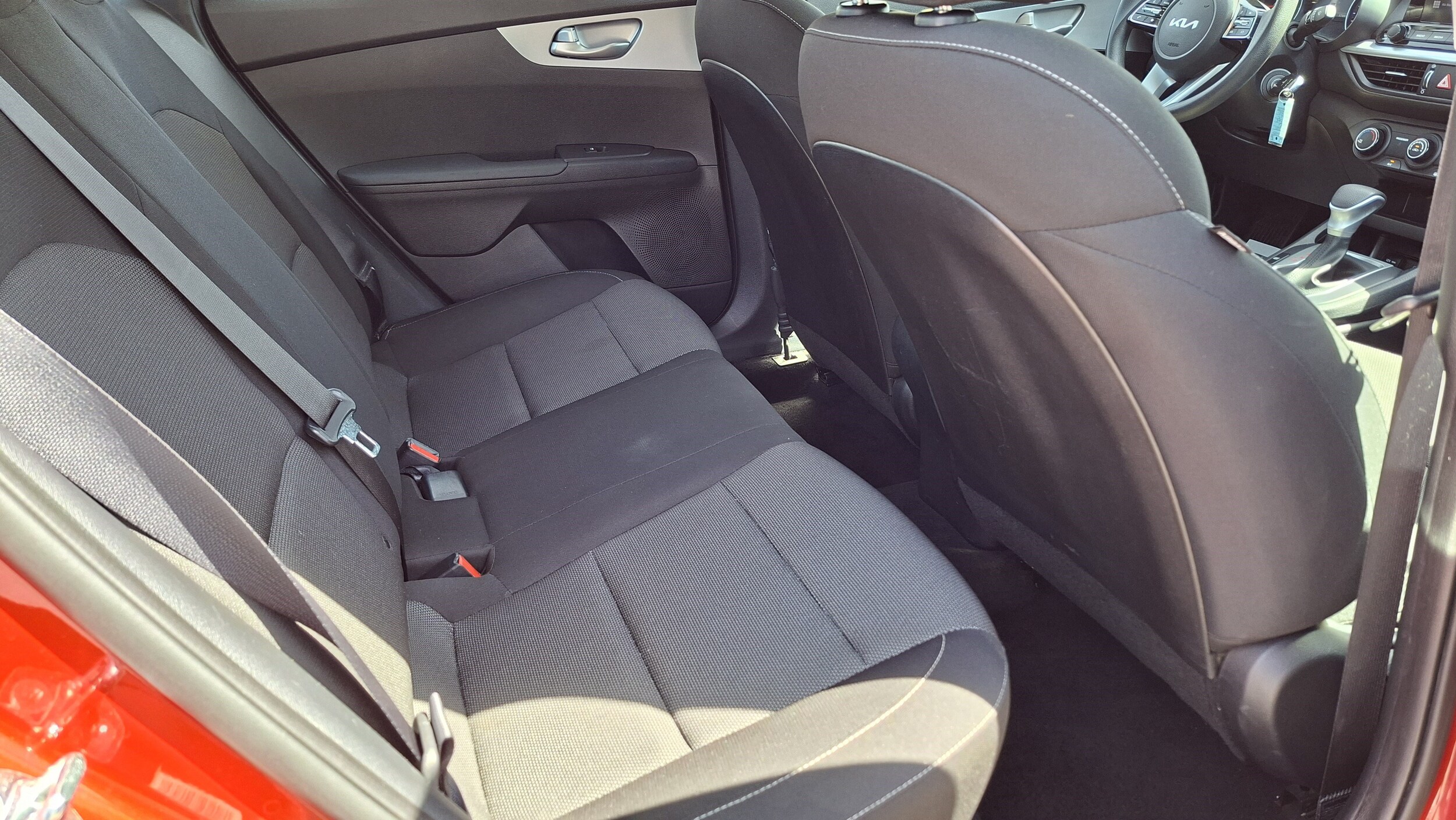 2023 Kia Forte LXS - Photo 21
