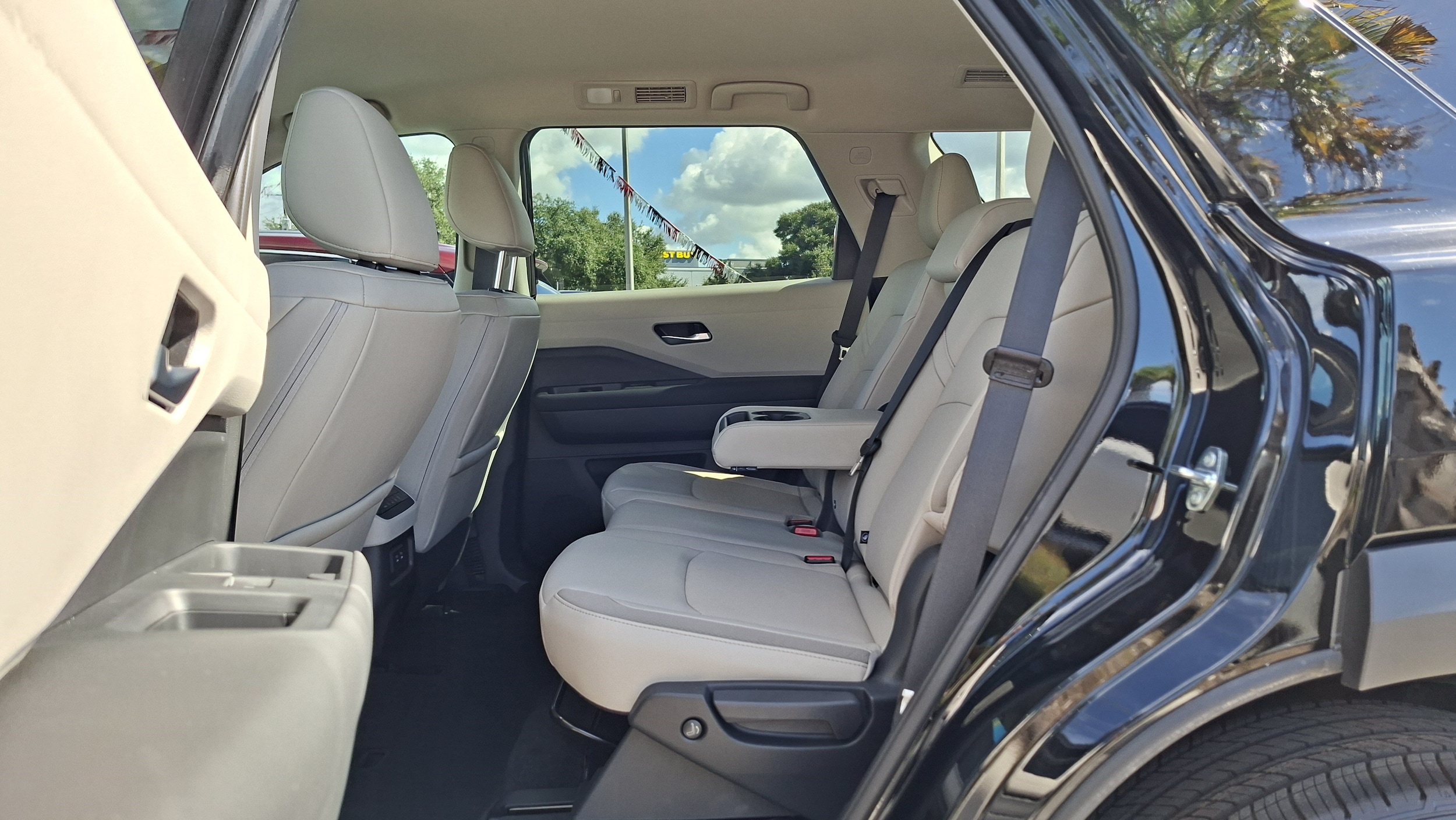 2026 Nissan Pathfinder SL - Photo 15