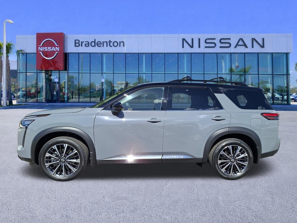 New 2026 Nissan Pathfinder Platinum SUV