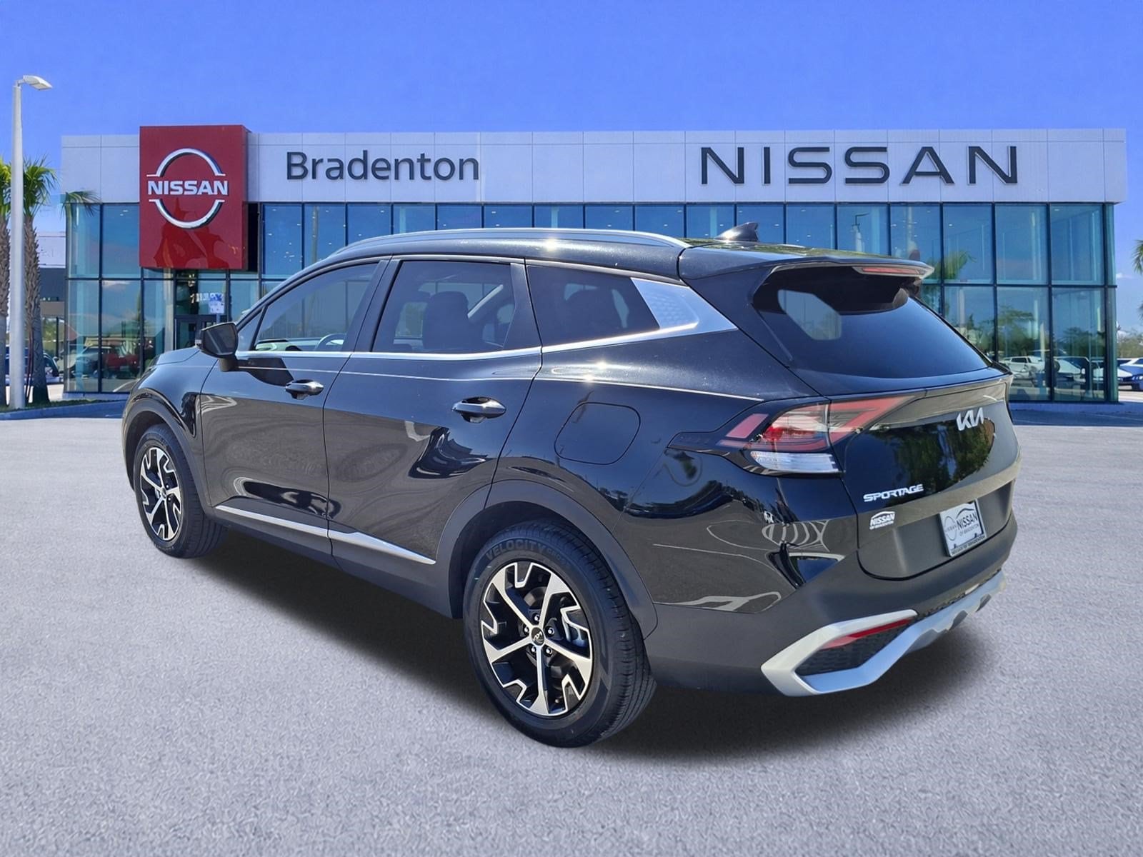 2023 Kia Sportage EX Hybrid - Photo 7