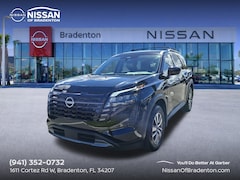 2026 Nissan Pathfinder SL SUV