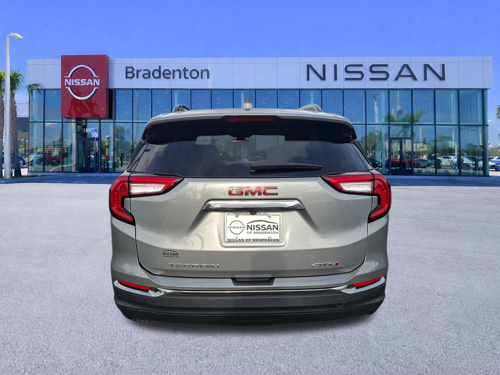 2023 GMC Terrain AT4 - Photo 6