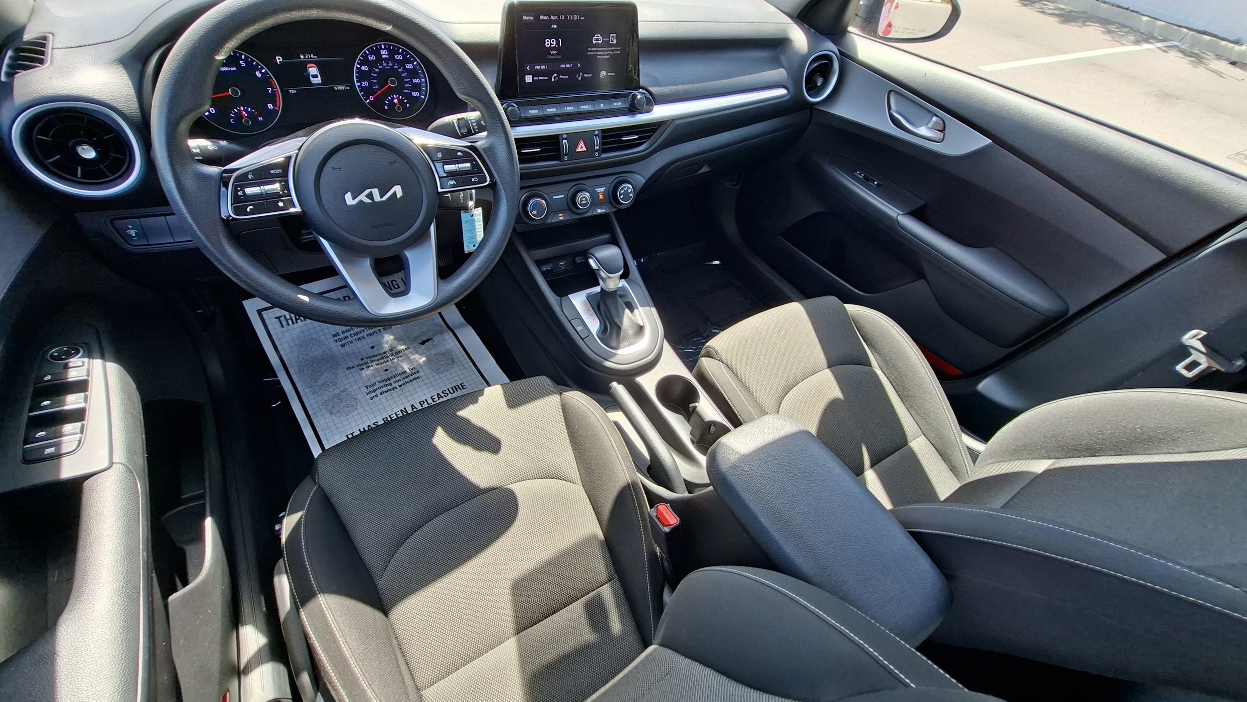 2023 Kia Forte LXS - Photo 18