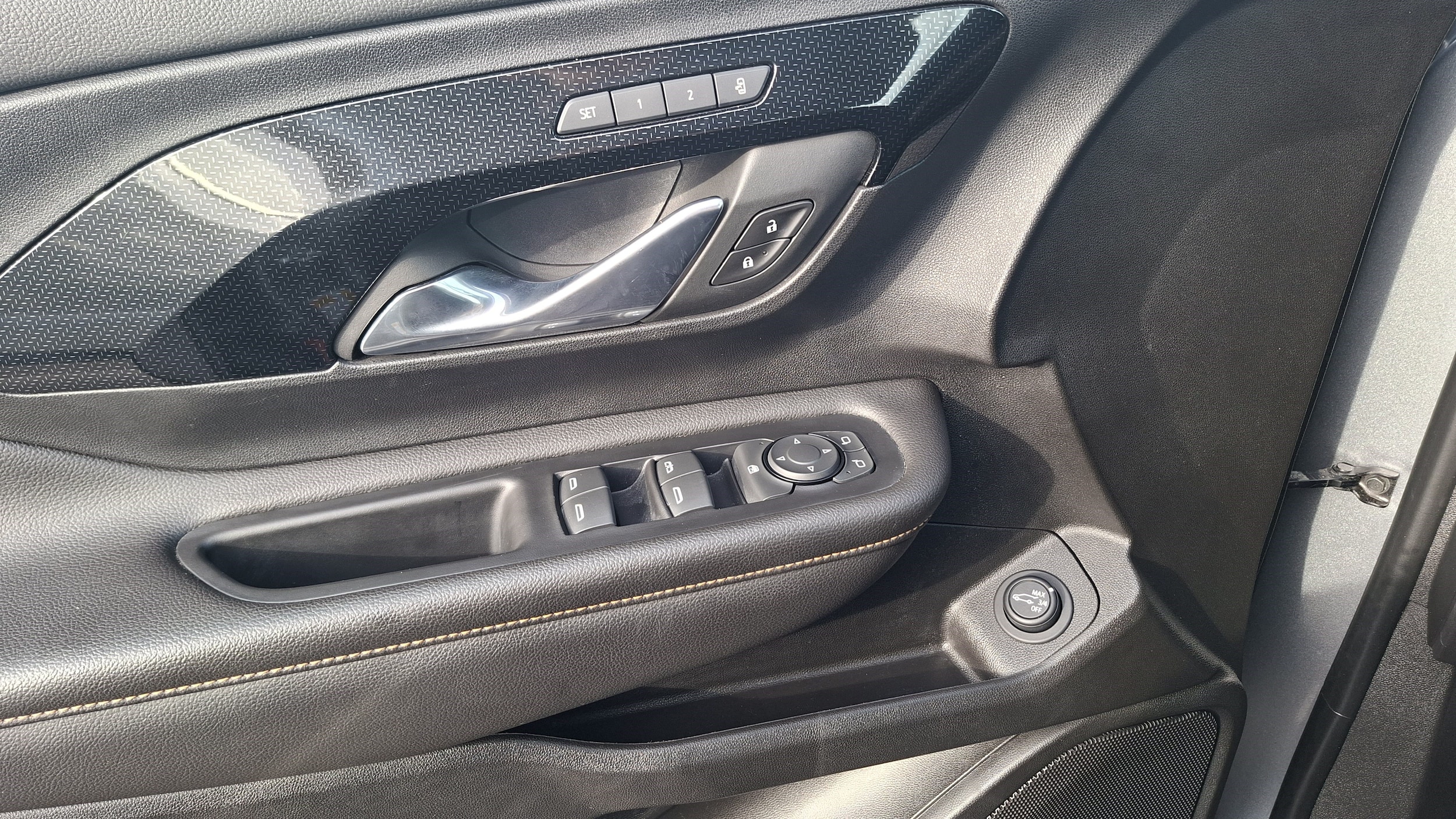 2023 GMC Terrain AT4 - Photo 17