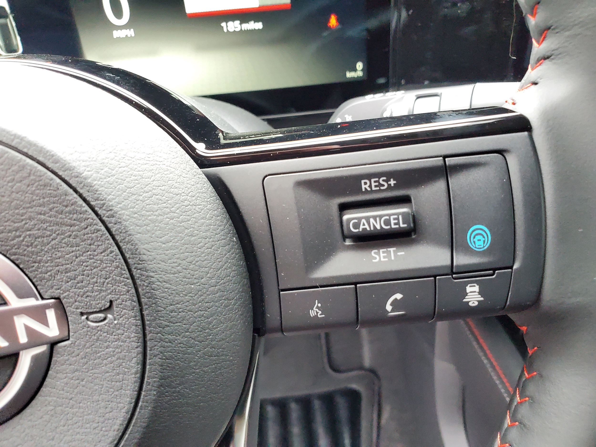 2026 Nissan KICKS SR AWD - Photo 11