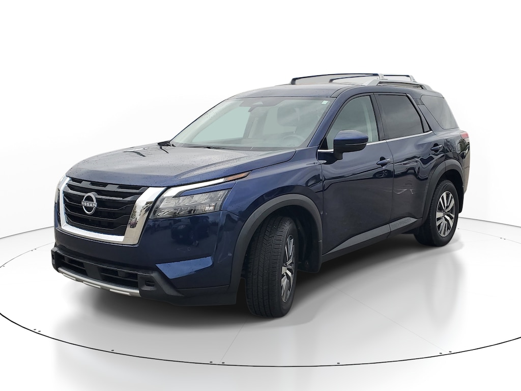 Used 2025 Nissan Pathfinder SL SUV