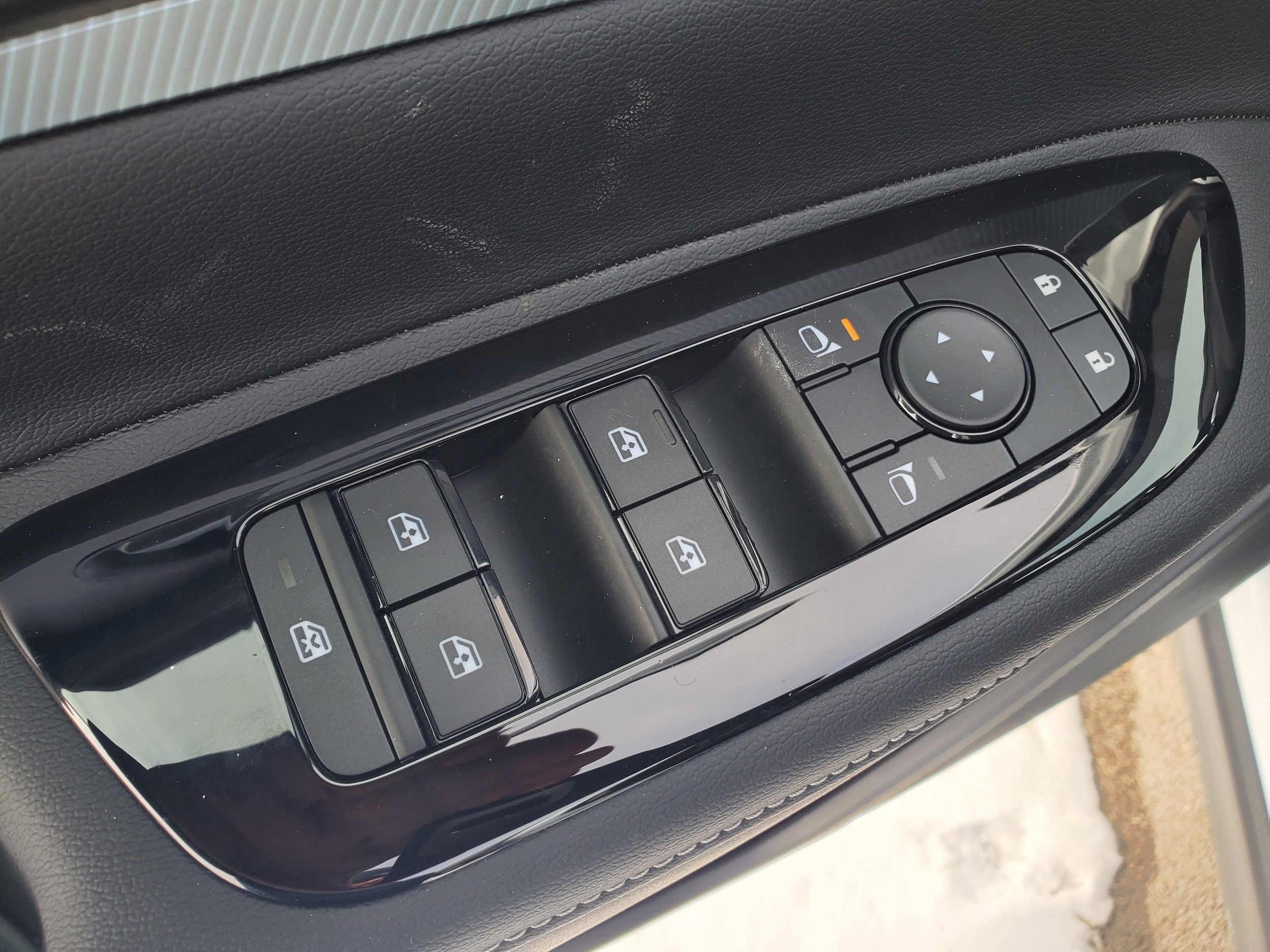 2026 Nissan Murano SL - Photo 9