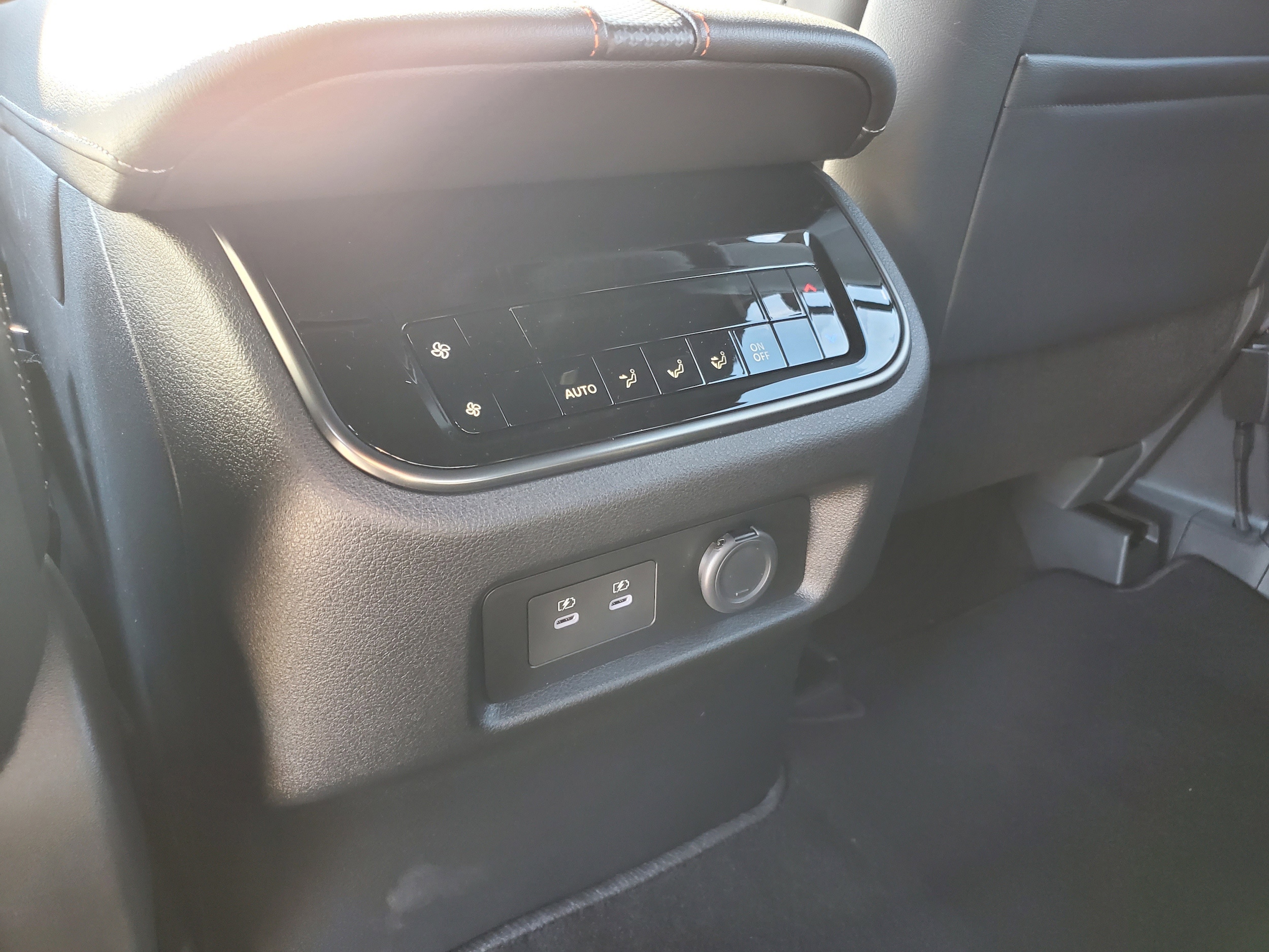 2026 Nissan Armada PRO-4X - Photo 31