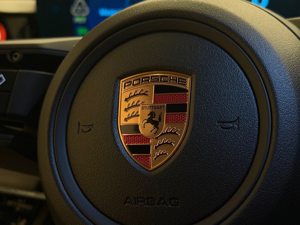 2025 Porsche Macan S - Photo 27
