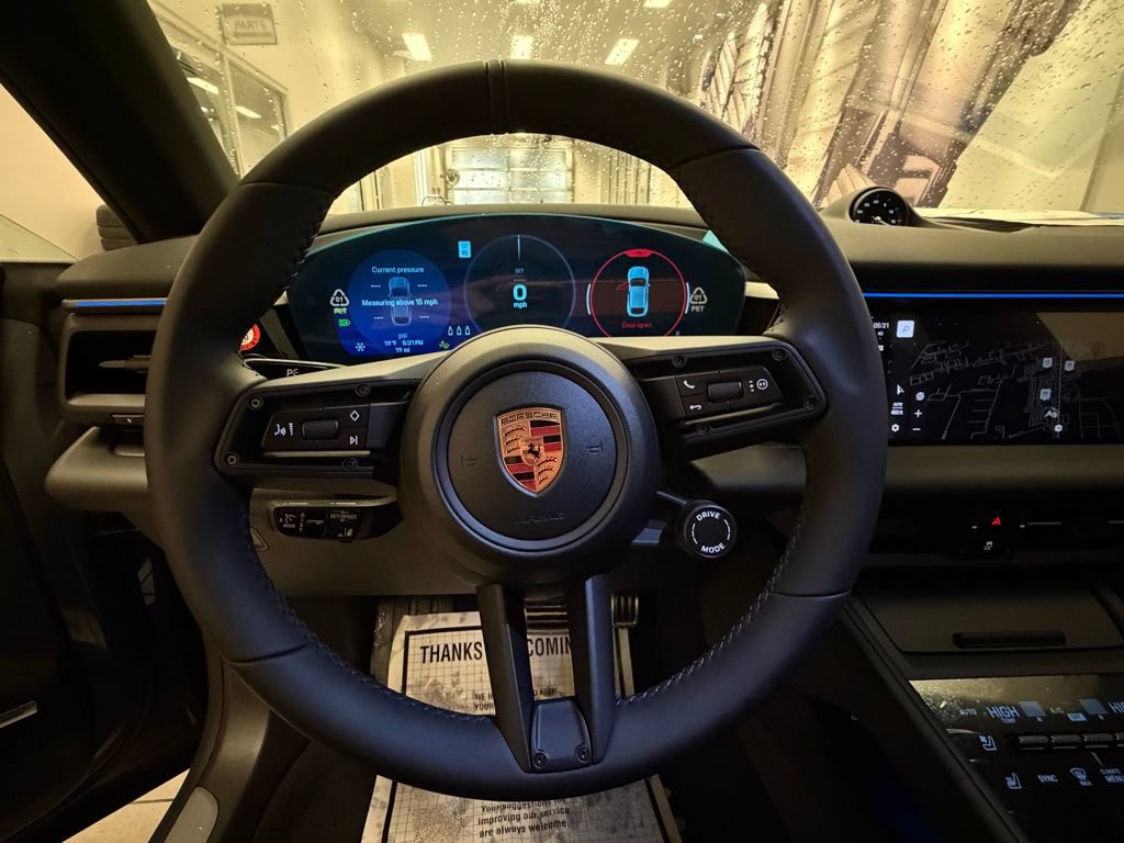 2025 Porsche Macan S - Photo 19