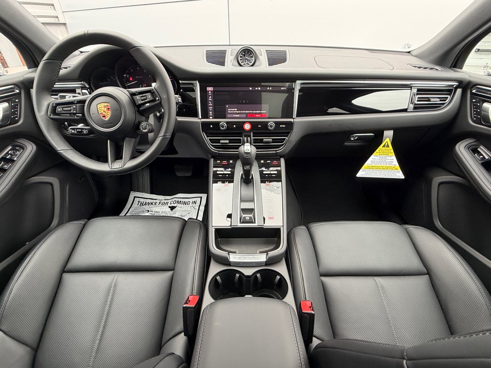 2026 Porsche Macan T - Photo 12