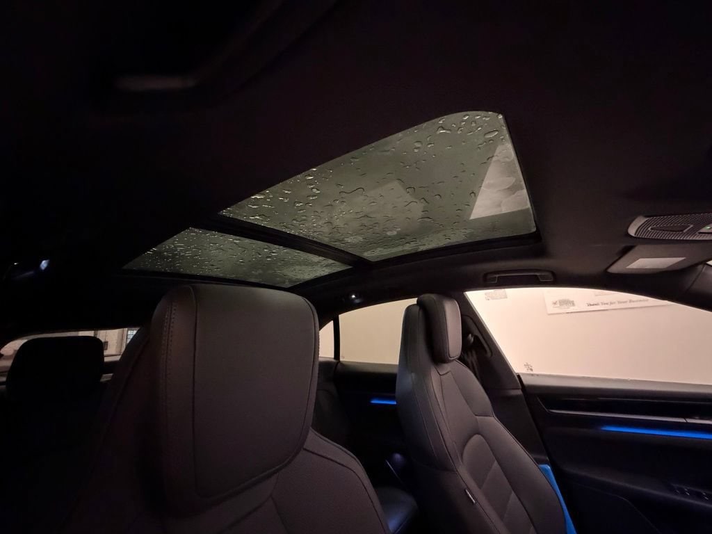 2025 Porsche Macan S - Photo 15