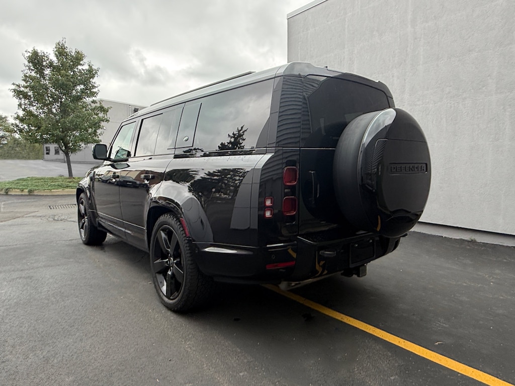 Used 2023 Land Rover Defender X-Dynamic SE SUV