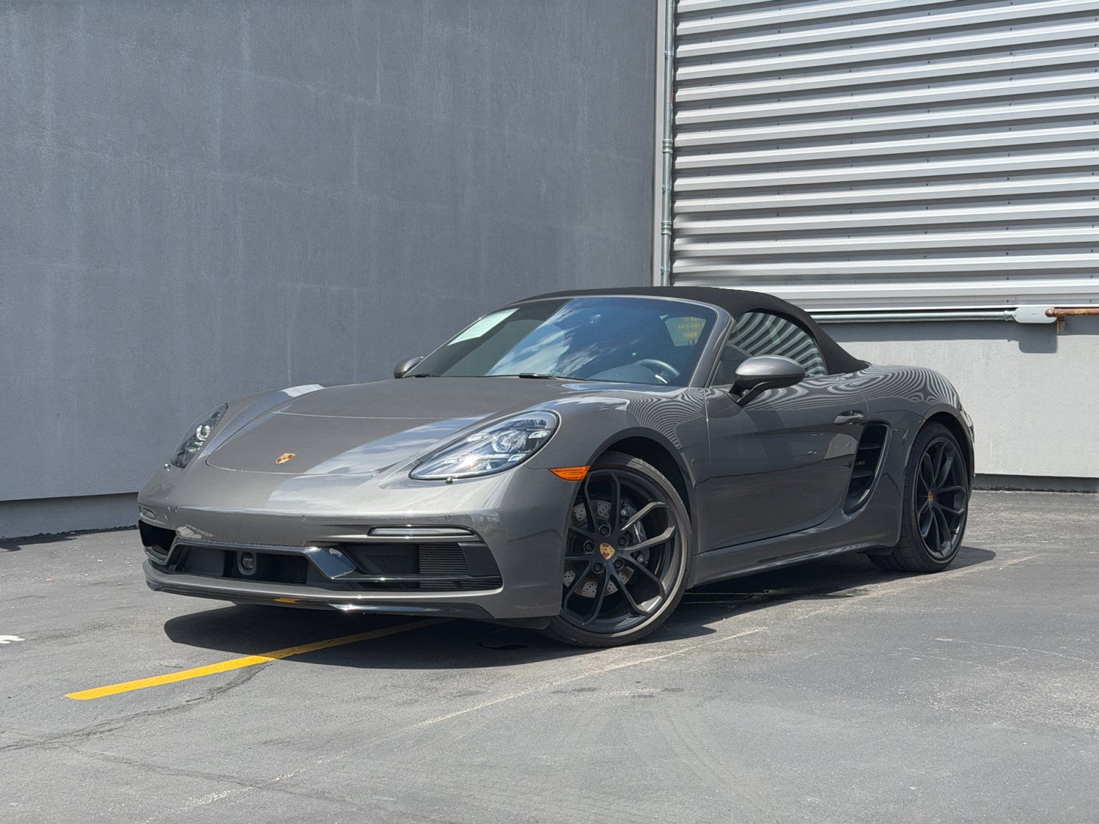 2025 Porsche 718