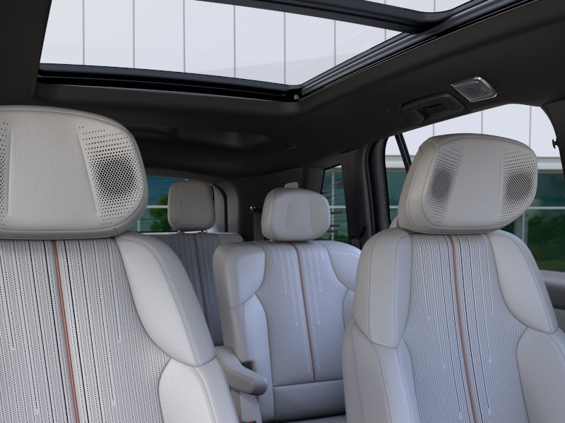 2026 Cadillac VISTIQ Sport - Photo 48