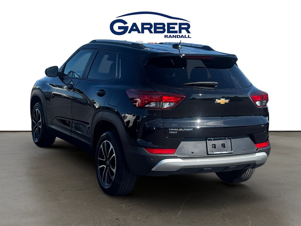 Used 2024 Chevrolet Trailblazer LT SUV