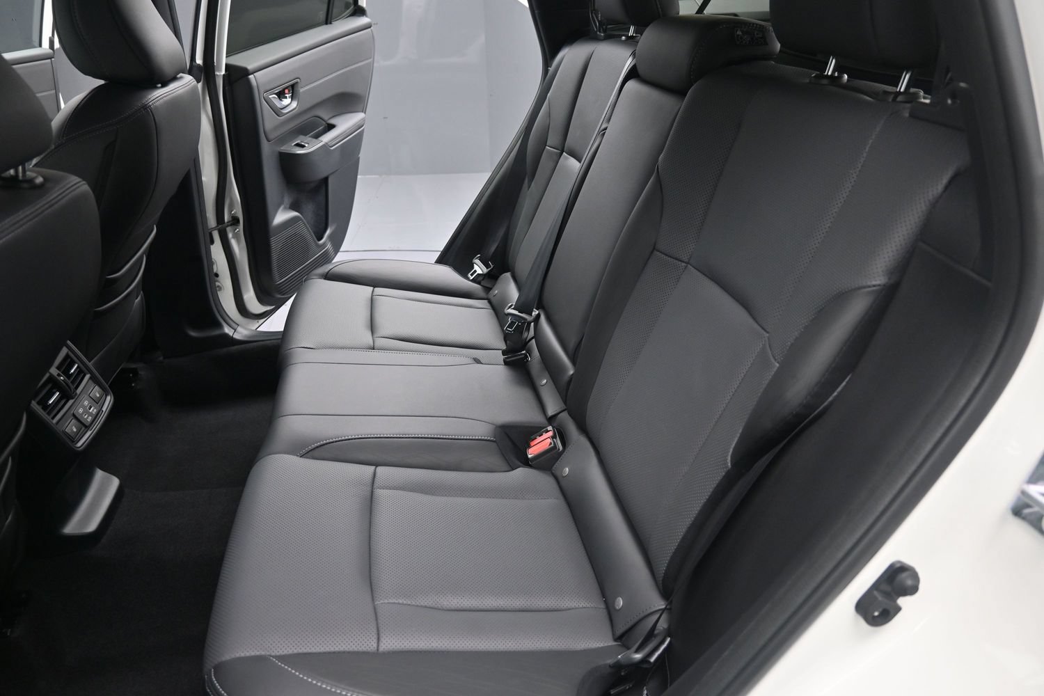 2026 Subaru Outback Touring - Photo 36