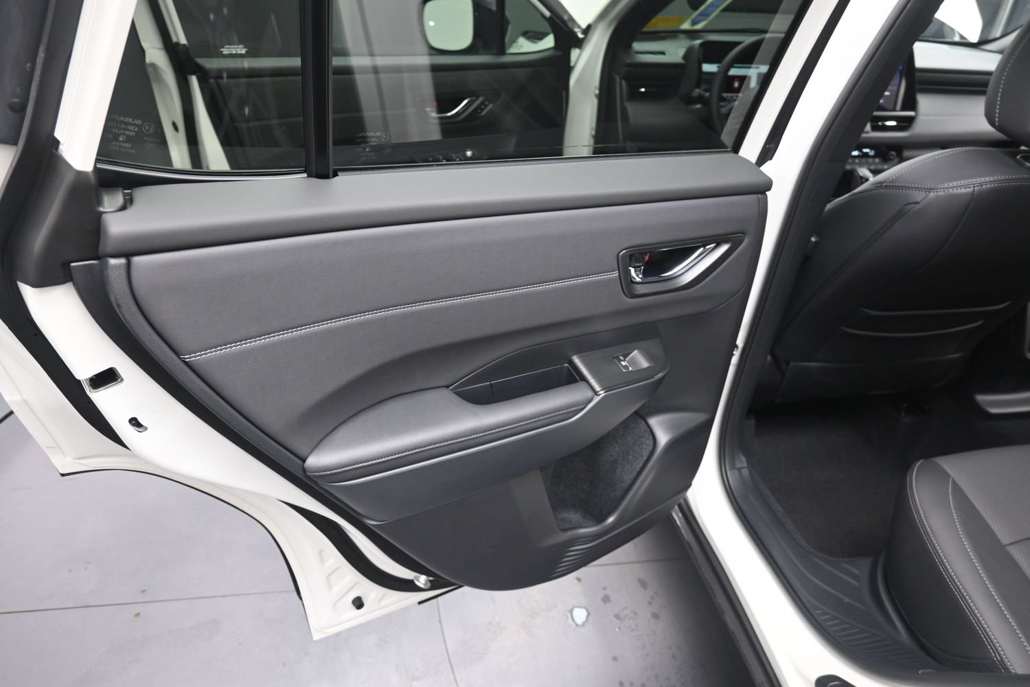 2026 Subaru Outback Touring - Photo 35