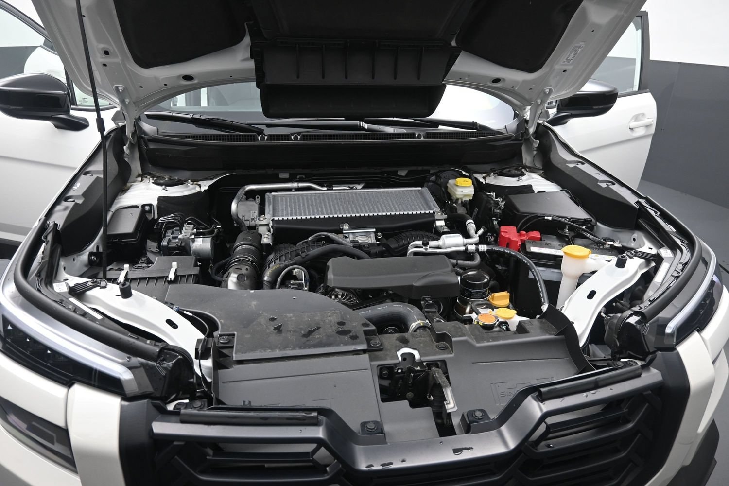 2026 Subaru Outback Touring - Photo 16