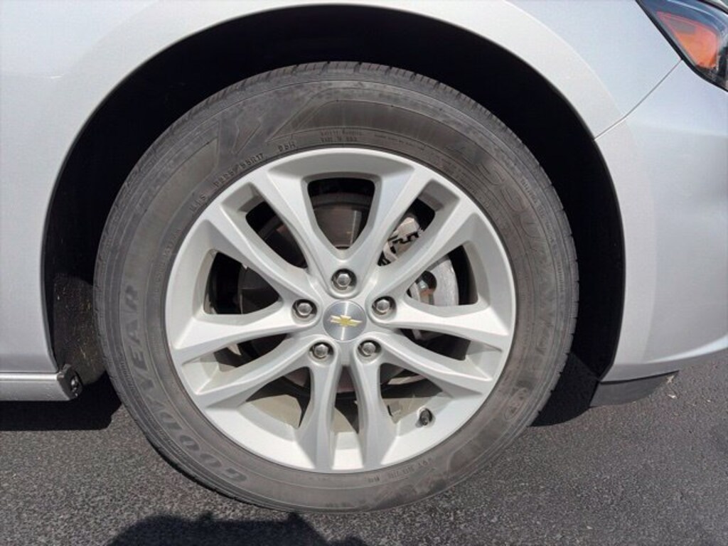 Used 2018 Chevrolet Malibu LT Sedan