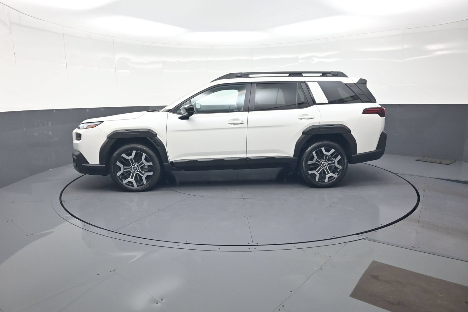 2026 Subaru Outback Touring - Photo 6