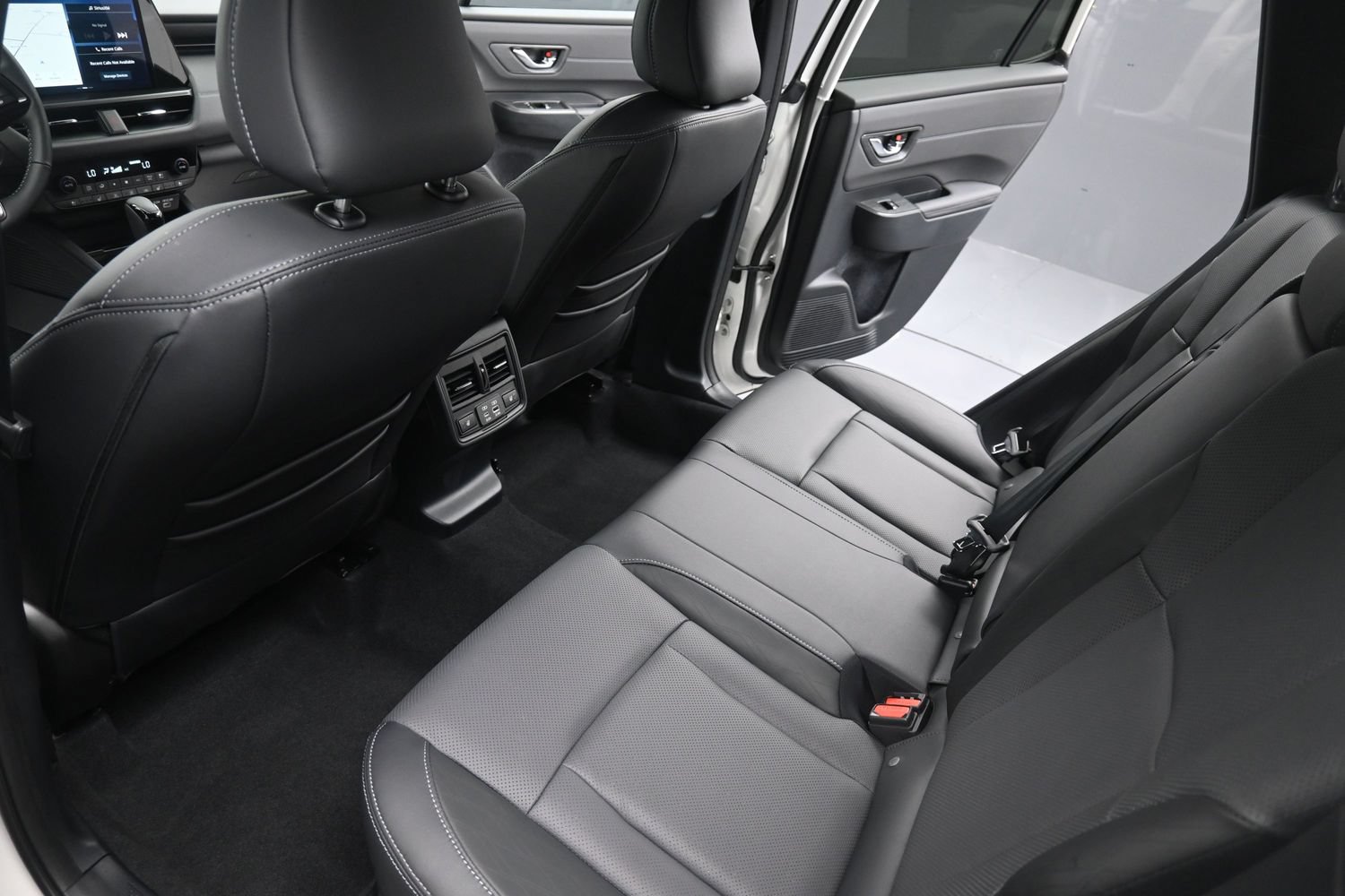 2026 Subaru Outback Touring - Photo 37