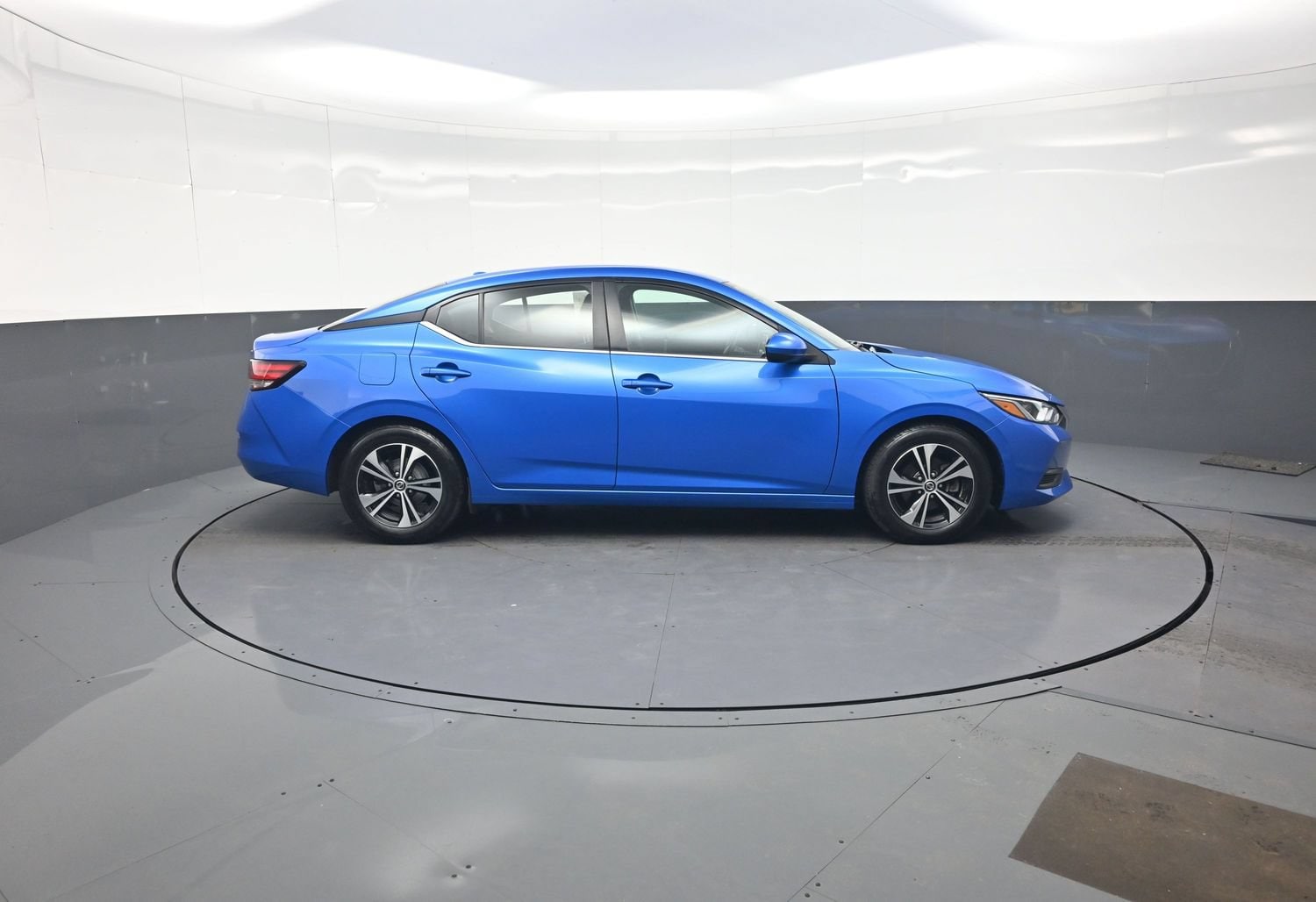 Used 2023 Nissan Sentra SV with VIN 3N1AB8CV3PY274185 for sale in Webster, NY