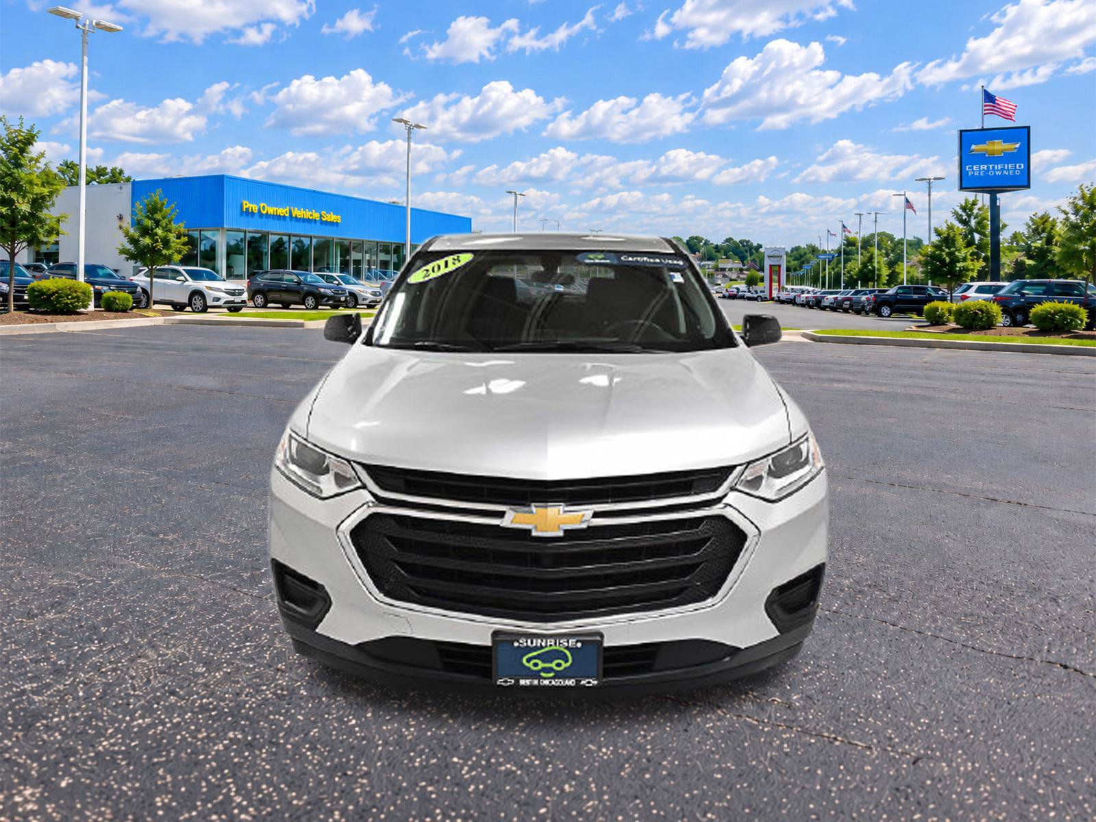 Used 2018 Chevrolet Traverse LS with VIN 1GNERFKW1JJ218564 for sale in Glendale Heights, IL