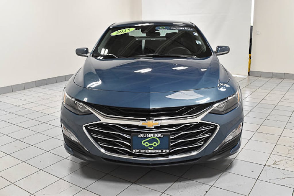 Used 2025 Chevrolet Malibu 1LT Sedan