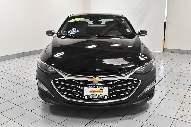 Used 2024 Chevrolet Malibu 1LT with VIN 1G1ZD5ST6RF152903 for sale in Glendale Heights, IL