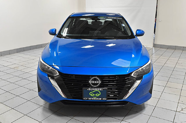 Used 2024 Nissan Sentra SV with VIN 3N1AB8CV3RY334128 for sale in Glendale Heights, IL